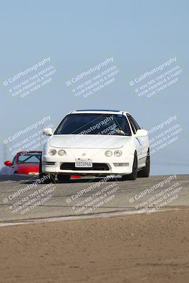 media/Oct-26-2025-CalClub SCCA (Sun) [[8ce1e69566]]/Group 1/Session 2 (Grapevine)/